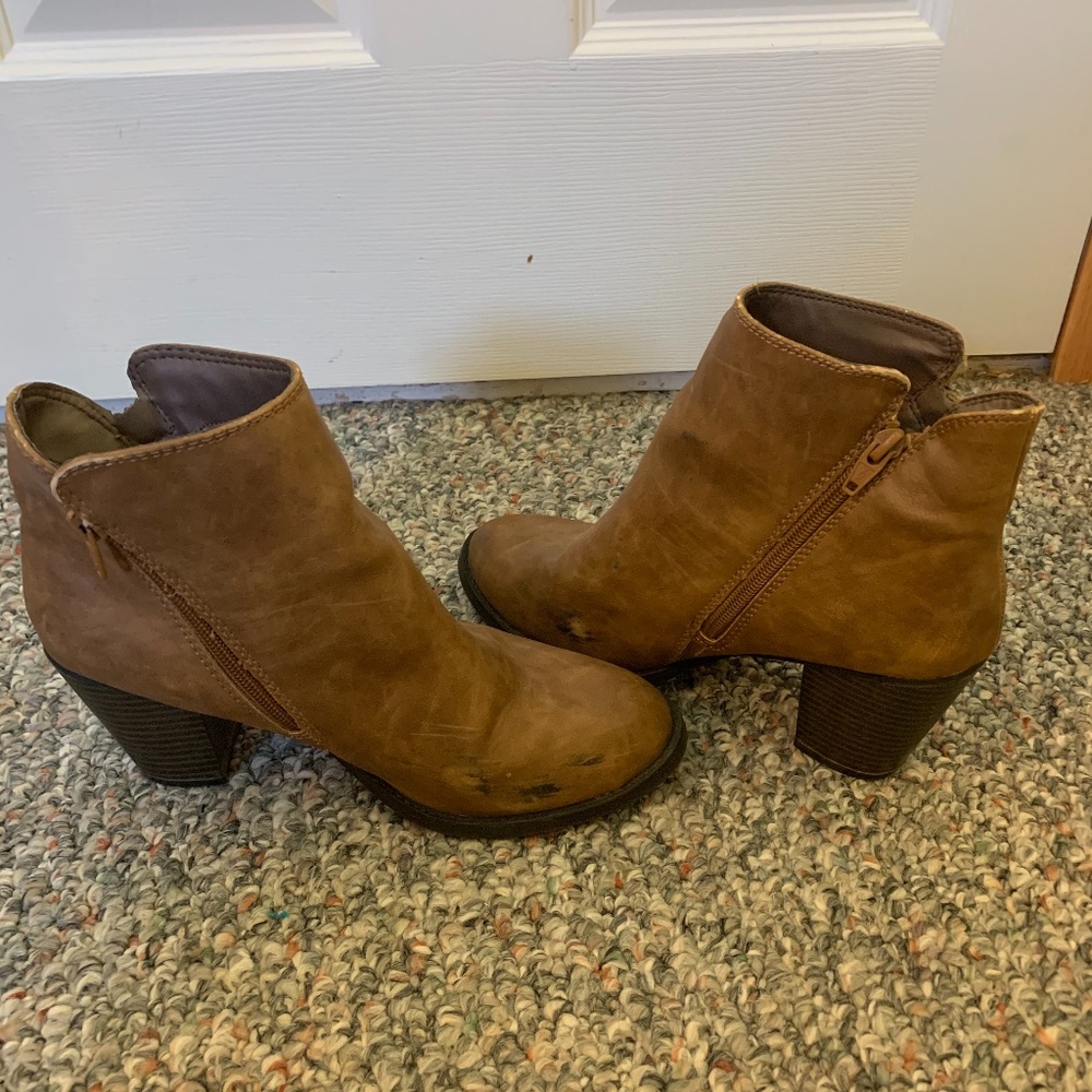 Tan heeled booties